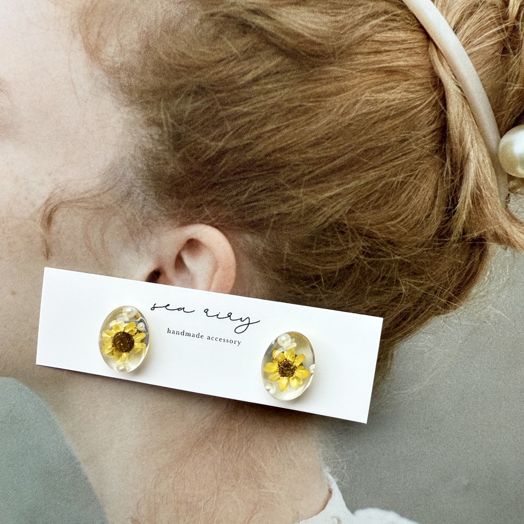 no.206 向日葵とパールのオーバルピアス ひまわり スターフラワー パール ドライフラワー オーバル ピアス