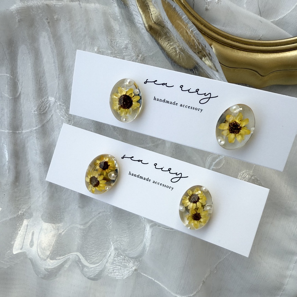 no.206 向日葵とパールのオーバルピアス ひまわり スターフラワー パール ドライフラワー オーバル ピアス