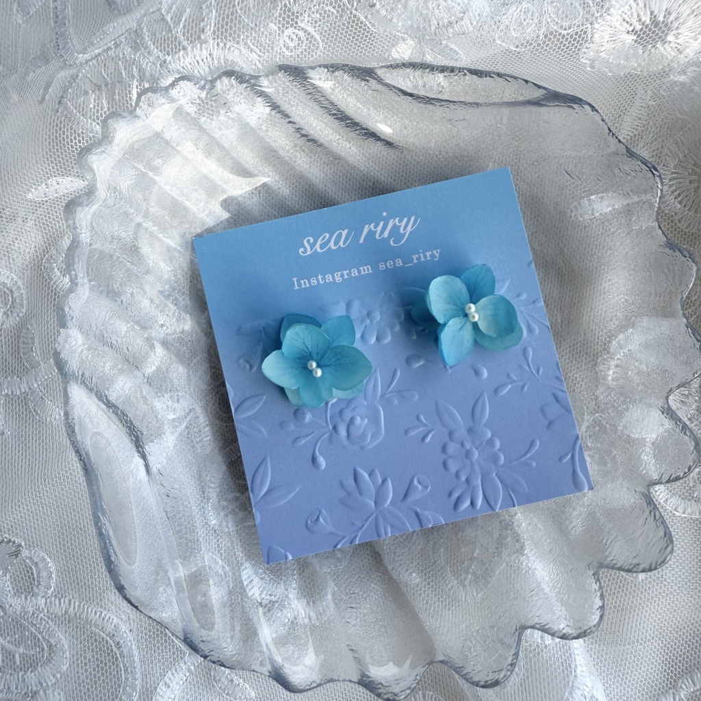 no.208 ブルーグラデの紫陽花ピアス マット加工 本物のお花 アジサイ 紫陽花 パール ステンレス ピアス