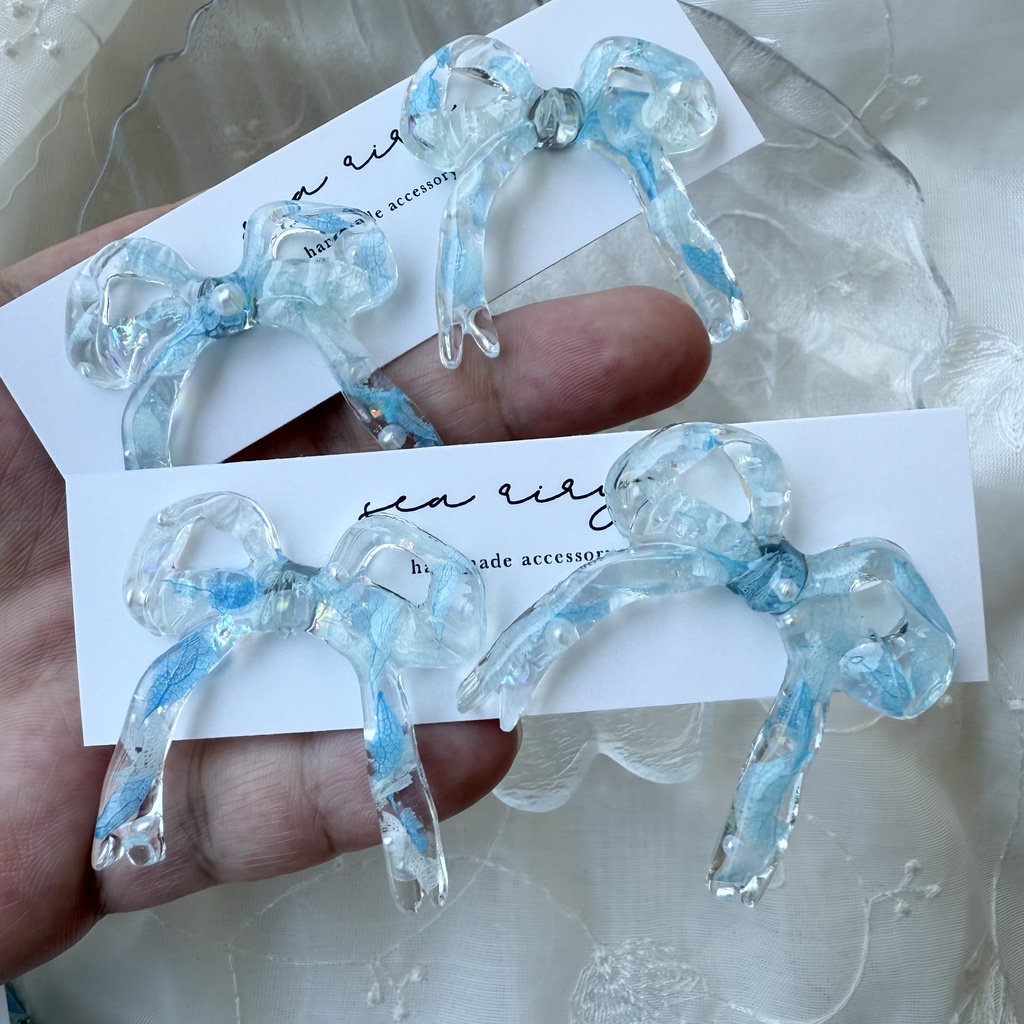 no.209 紫陽花とパールのリボンピアス 夏色 ブルー リボン 本物のお花 アジサイ パール ステンレス ピアス