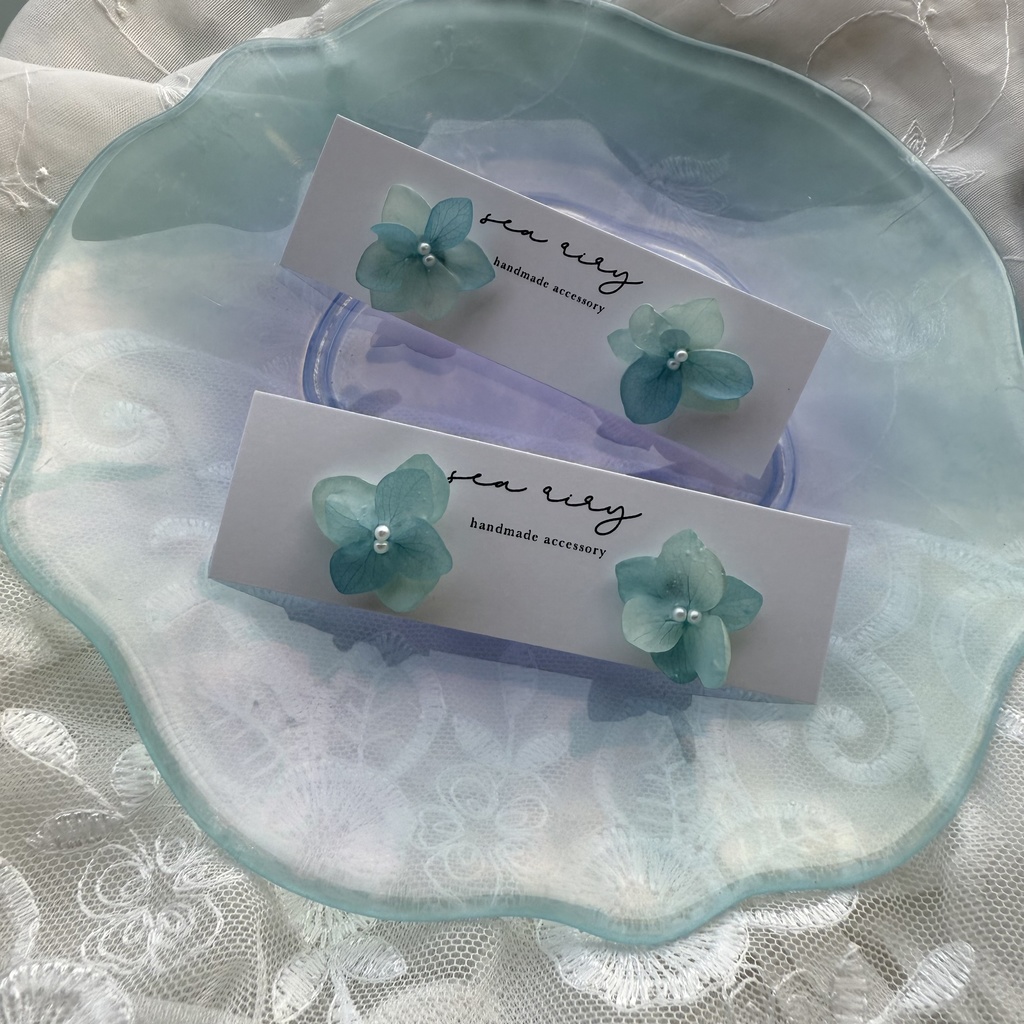 no.214 再販 ブルーグラデの紫陽花ピアス マット加工 本物のお花 アジサイ パール ステンレス ピアス