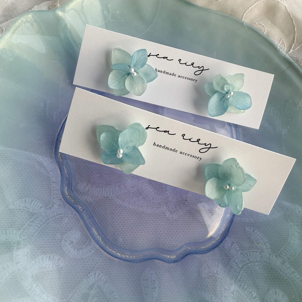 no.214 再販 ブルーグラデの紫陽花ピアス マット加工 本物のお花 アジサイ パール ステンレス ピアス