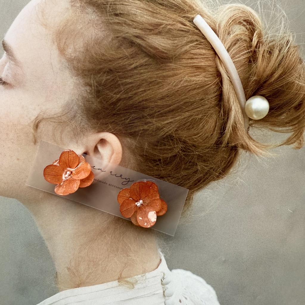 no.219 ブリックオレンジの紫陽花ピアス 秋色 オレンジ アジサイ