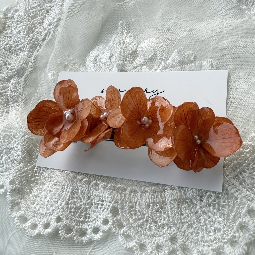 no.230 再販 ブリックオレンジの紫陽花ヘアバレッタ 本物のお花 紫陽花 ヘアアクセサリー ヘアバレッタ 髪飾り 髪留め