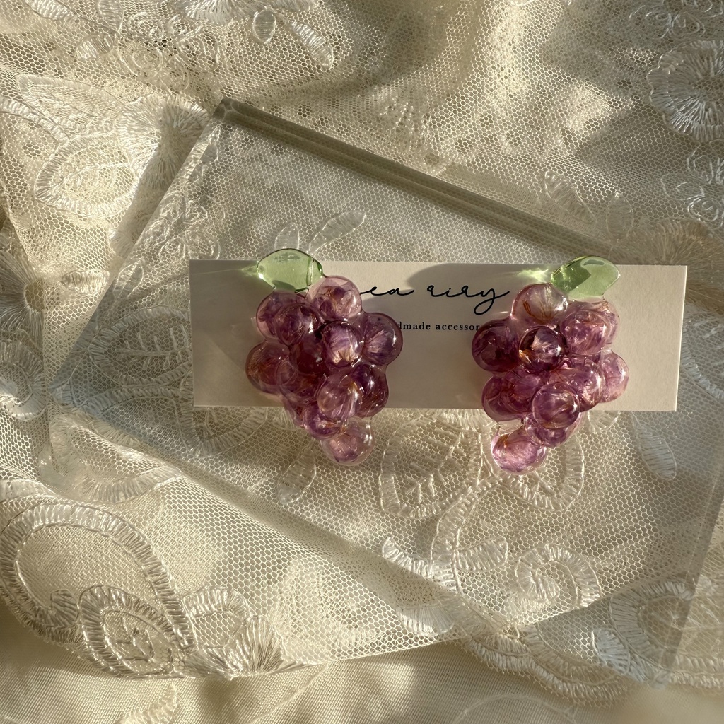 no.235 再販 花葡萄 flower grape スターチス ぶどう パープル ドライフラワー ステンレス ピアス