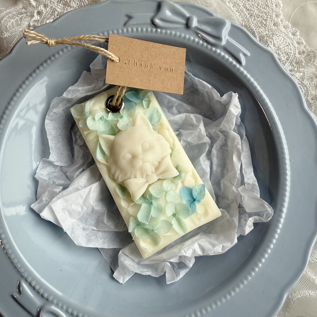 no.236 サシェ ワックスサシェ ねこ 紫陽花 ブルー 猫 ハンドメイドサシェ 火を灯さないキャンドル