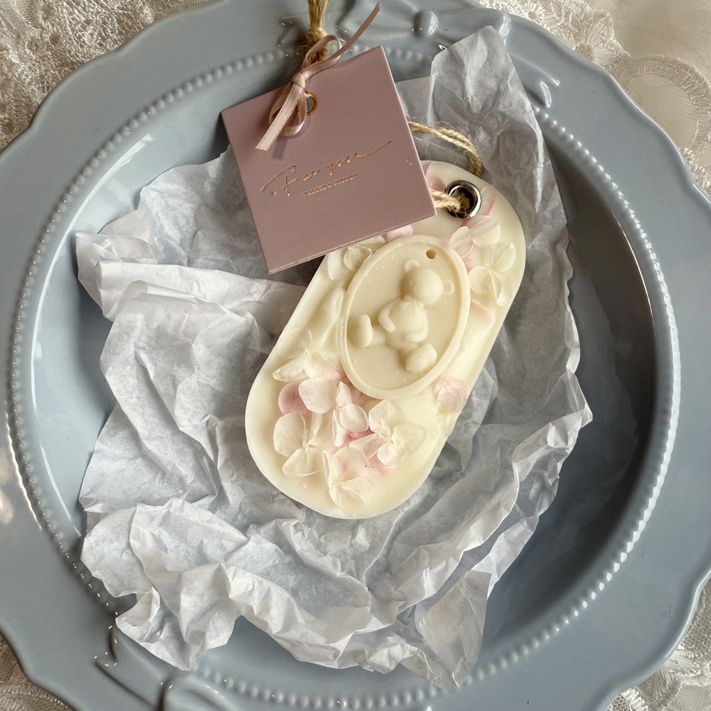 no.238 サシェ ワックスサシェ くまさん 紫陽花 ピンク ハンドメイドサシェ 火を灯さないキャンドル