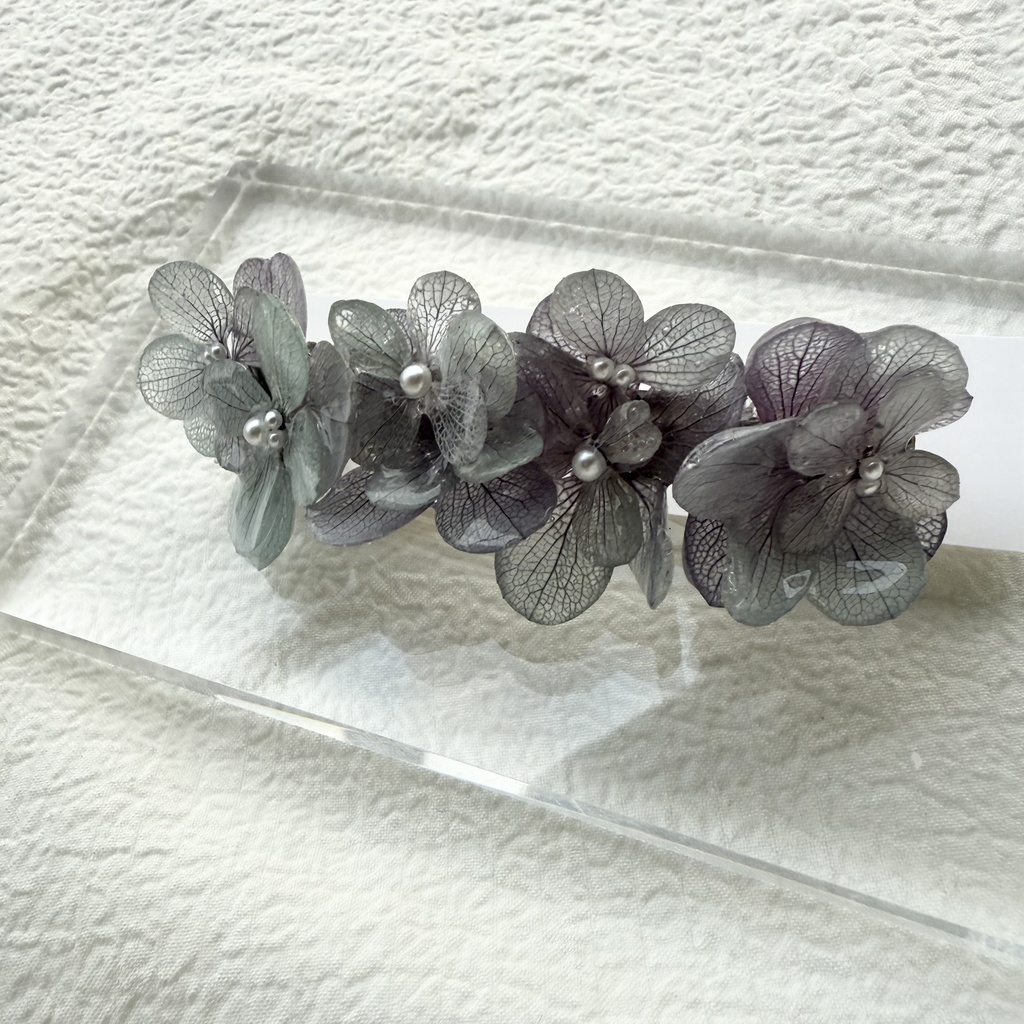 no.244 再販 くすみパープルの紫陽花ヘアバレッタ パープル アジサイ パール ヘアアクセサリー バレッタ ハンドメイド
