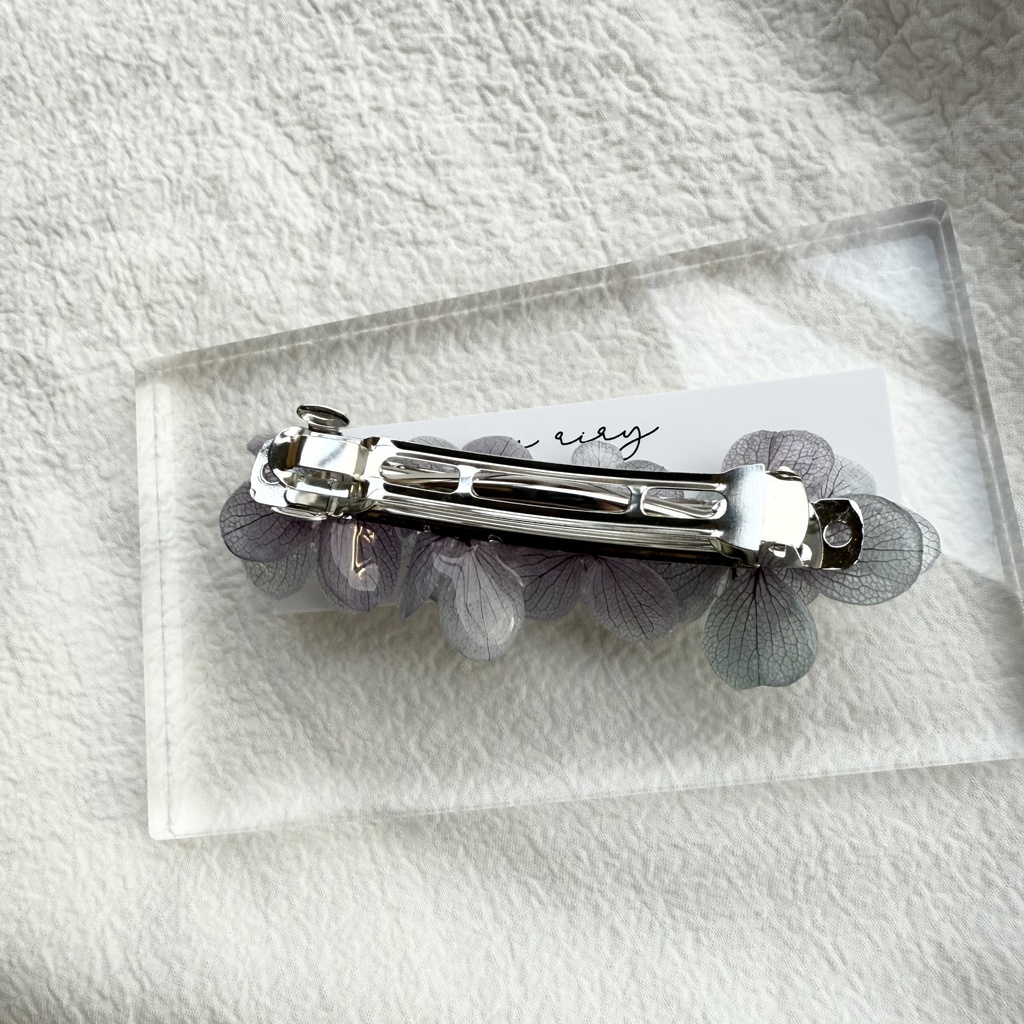 no.244 再販 くすみパープルの紫陽花ヘアバレッタ パープル アジサイ パール ヘアアクセサリー バレッタ ハンドメイド