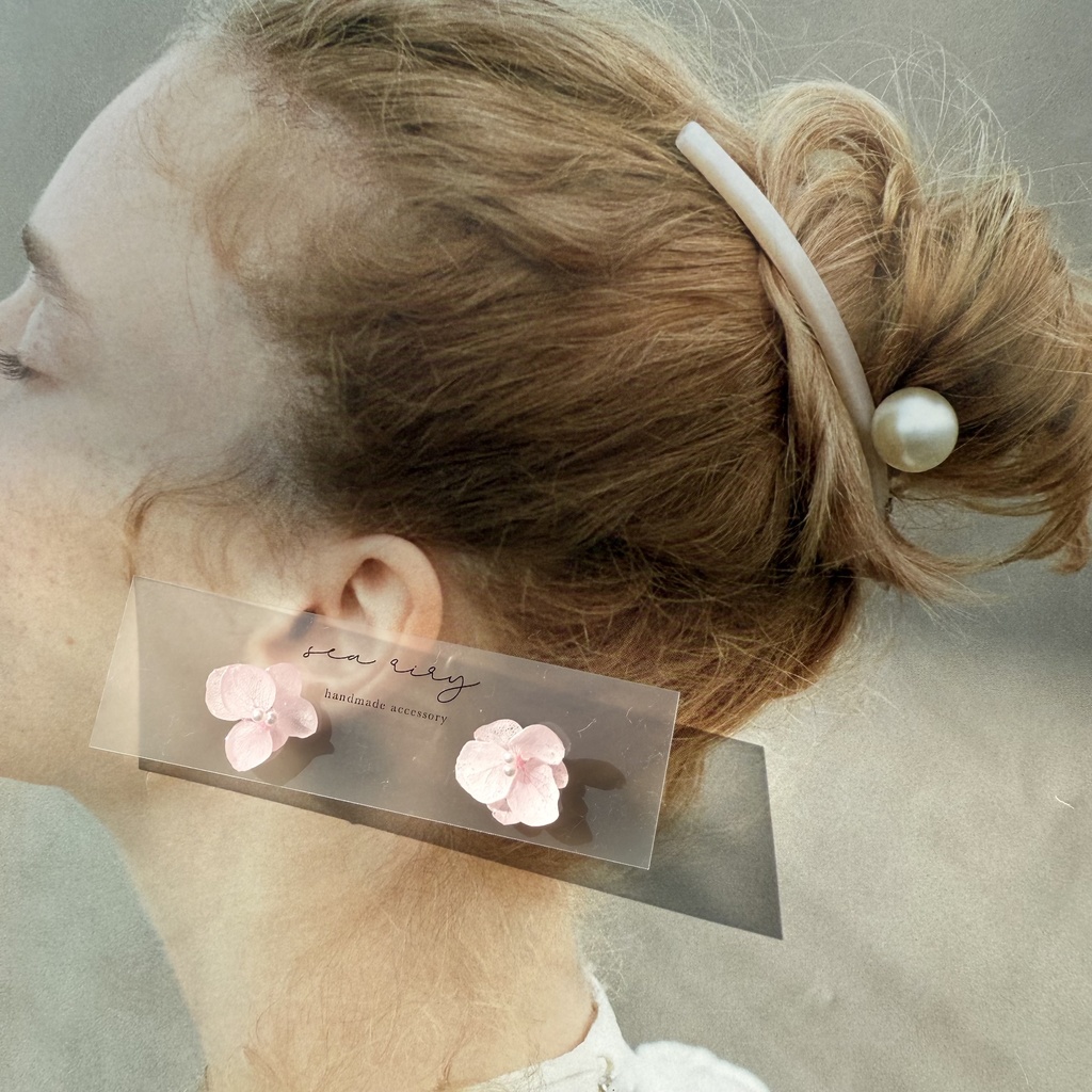 no.248 再販 ちいさなお花のピアス ベビーピンク アジサイ パール ハンドメイド ピアス