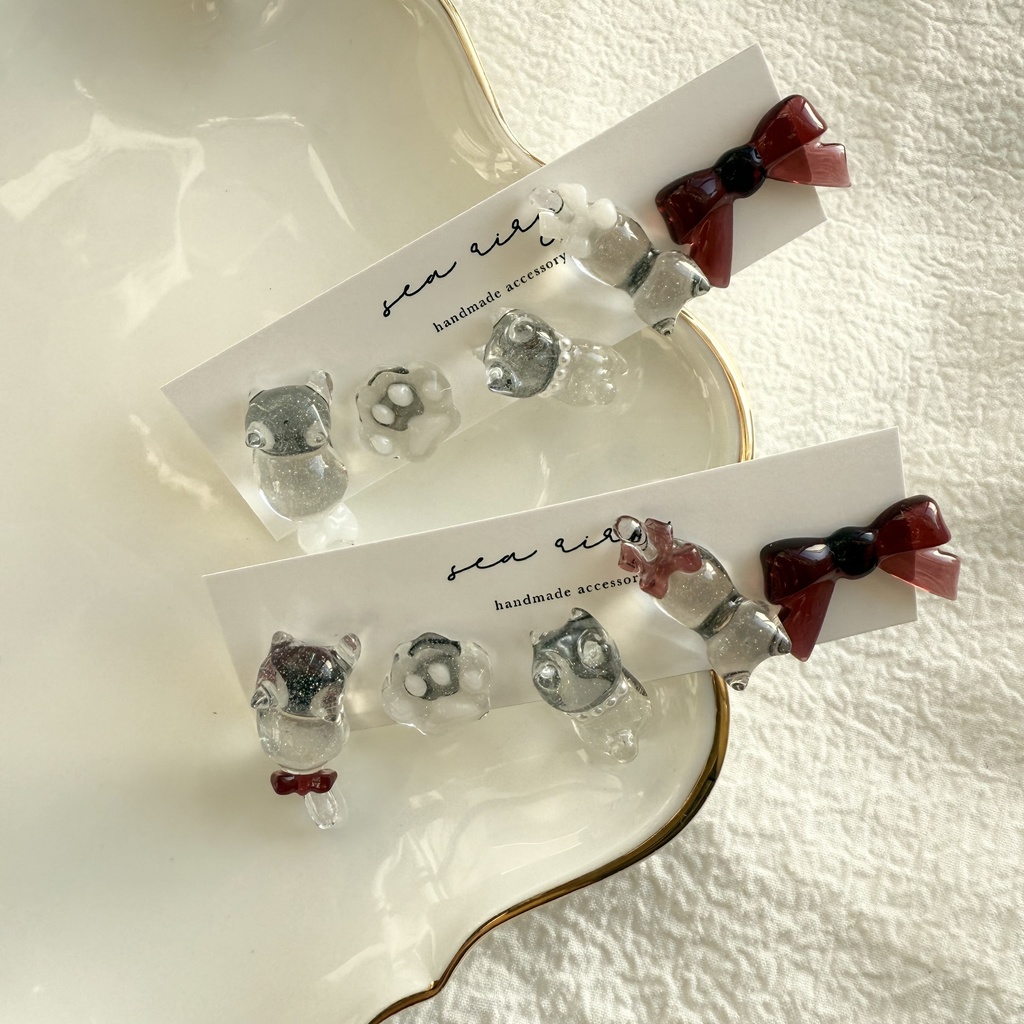 no.250 限定set X'masのねこちゃんピアスセット 猫 リボン ホワイト レッド クリスマス ピアス ステンレス