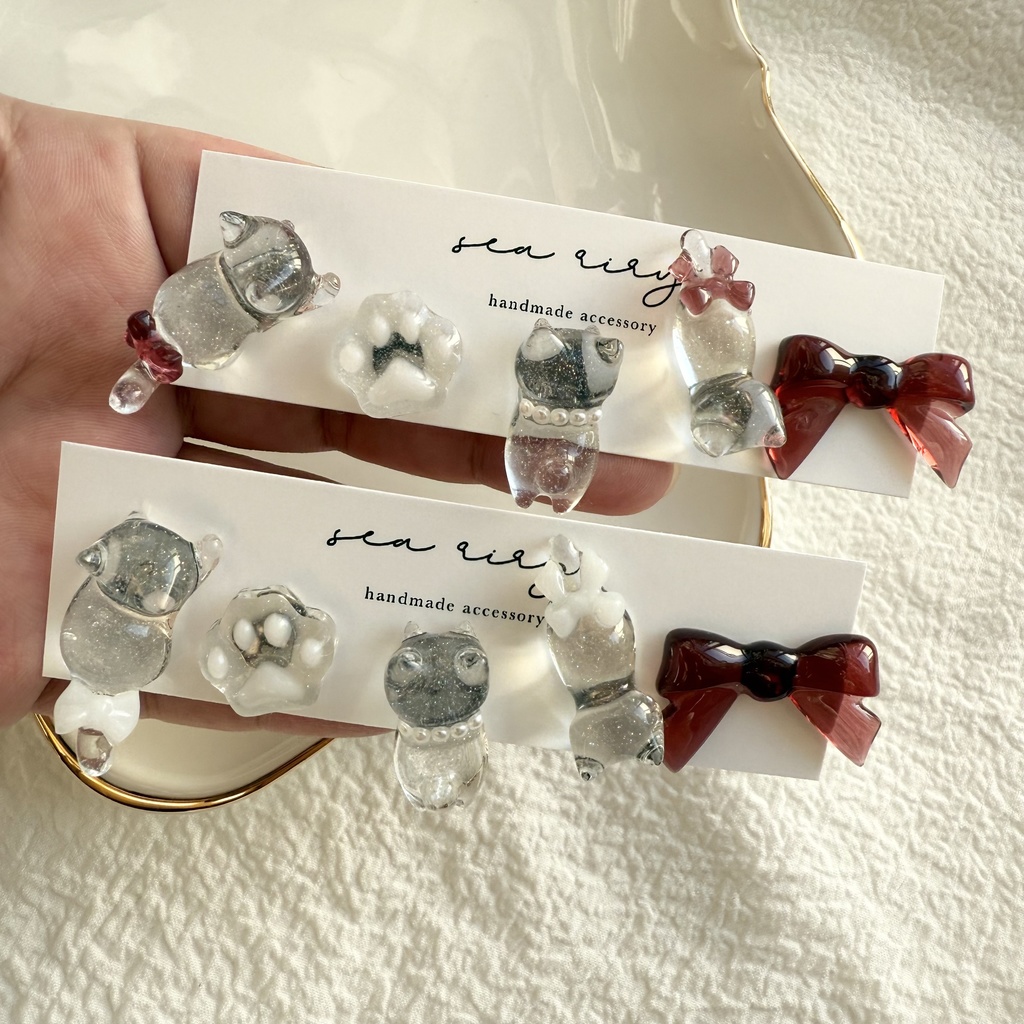 no.250 限定set X'masのねこちゃんピアスセット 猫 リボン ホワイト レッド クリスマス ピアス ステンレス