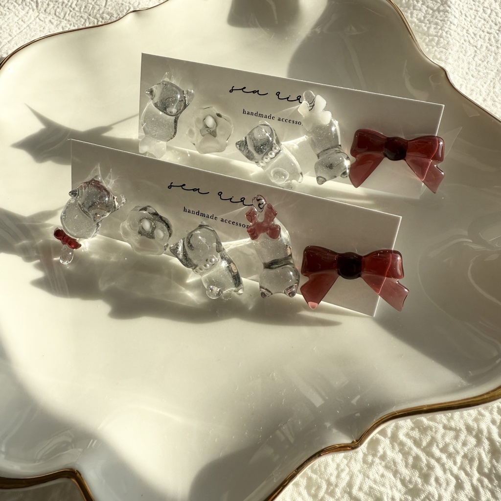 no.250 限定set X'masのねこちゃんピアスセット 猫 リボン ホワイト レッド クリスマス ピアス ステンレス