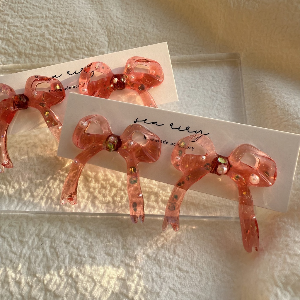 no.251 あかいろリボンピアス レッド ラメ パール クリスマス ribbon ステンレス ピアス