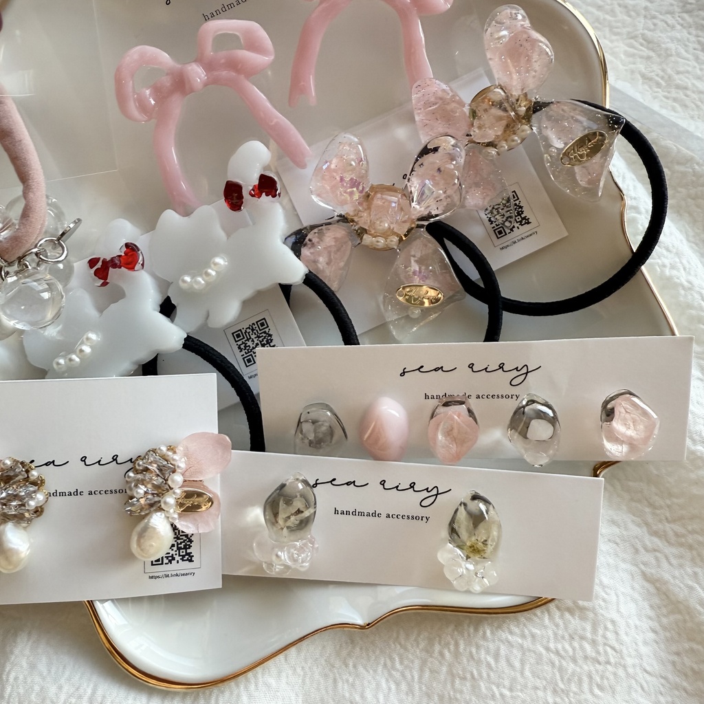 1点のみ 限定set ハンドメイド 福袋 ヘアゴム ピアス セット ねこ リボン いちご ピンク フラワー ハンドメイド