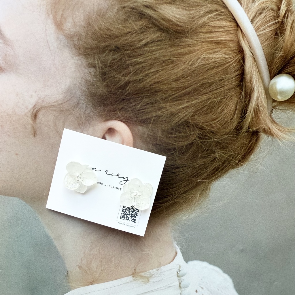 1点のみ 限定セット Happy bag 紫陽花 ヘアバレッタ ピアス セット ホワイト アナベル パール