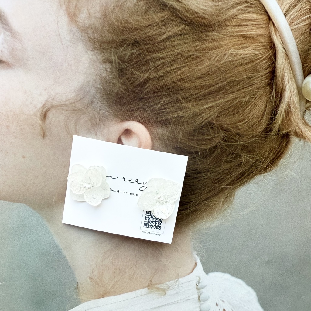 1点のみ 限定セット Happy bag 紫陽花 ヘアクリップ ピアス セット ホワイト アナベル パール