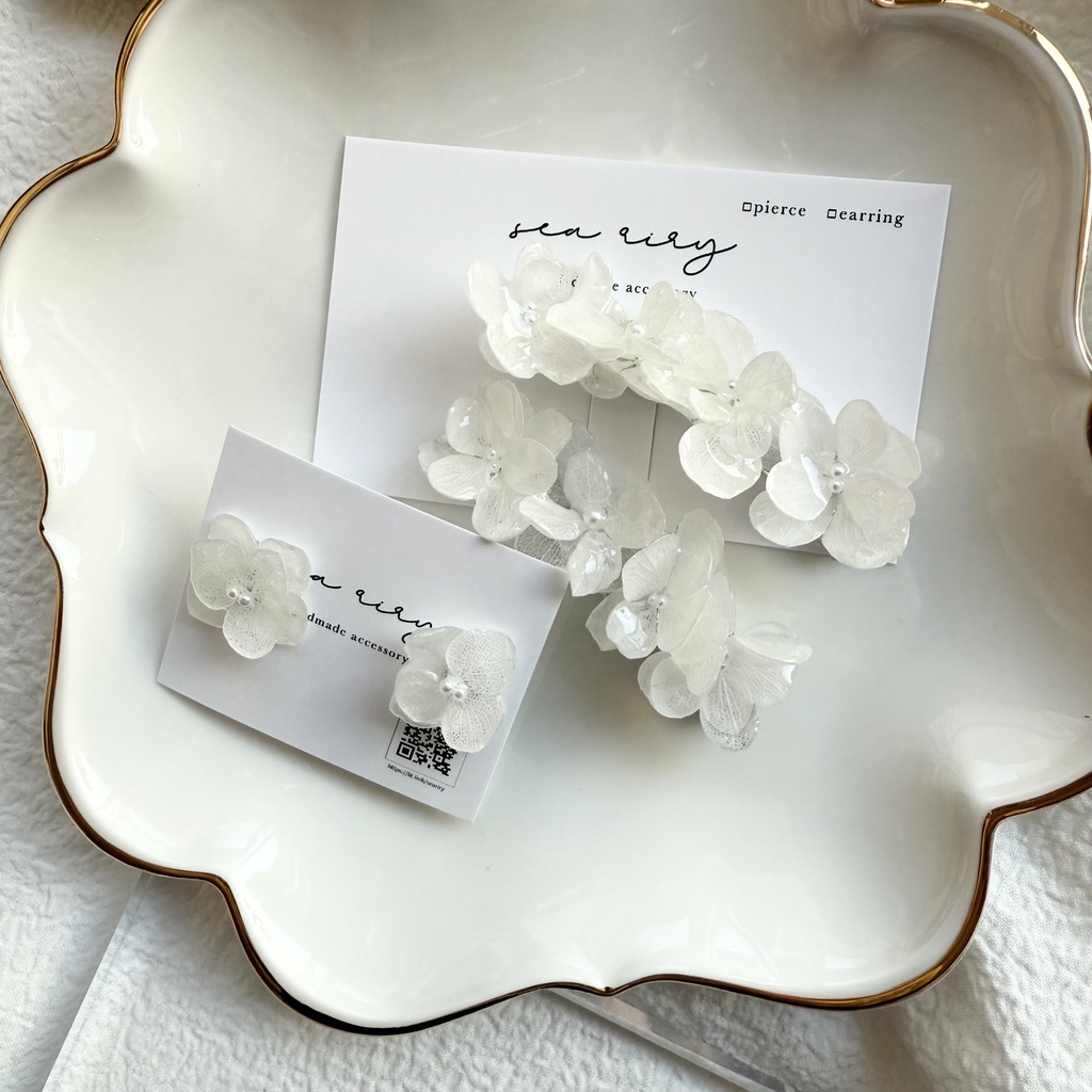 1点のみ  限定セット Happy bag  紫陽花  ヘアクリップ  ピアス  セット  ホワイト  アナベル  パール  