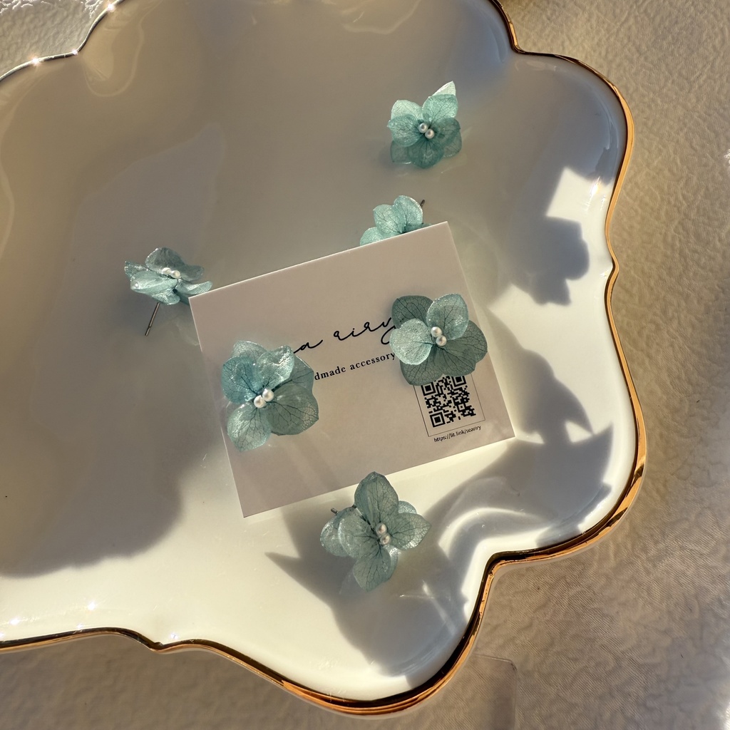 no.256 再販 ブルーライラックの紫陽花ピアス アジサイ パール ブルー ステンレス ピアス