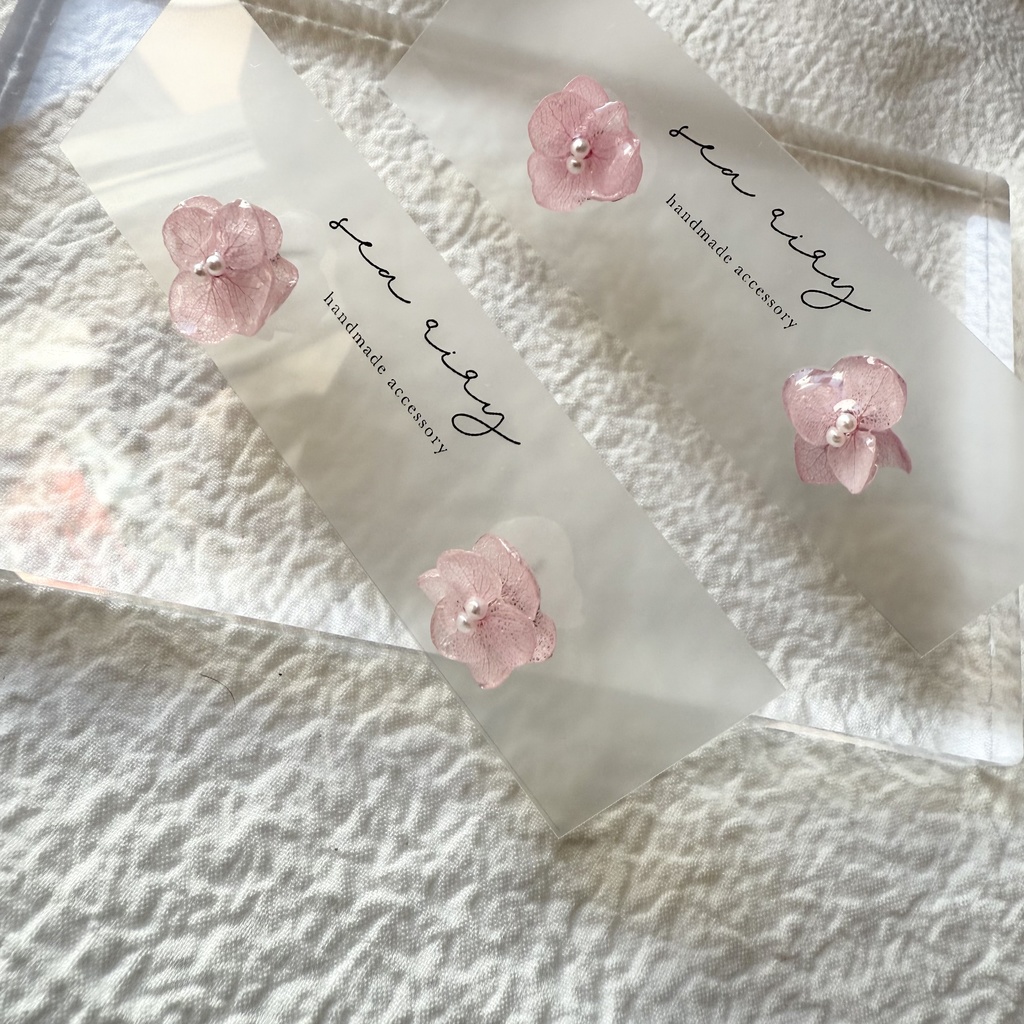 no.258 ベビーピンクのちいさなお花のピアス アジサイ 紫陽花 アナベル パール ピンク ステンレス ピアス