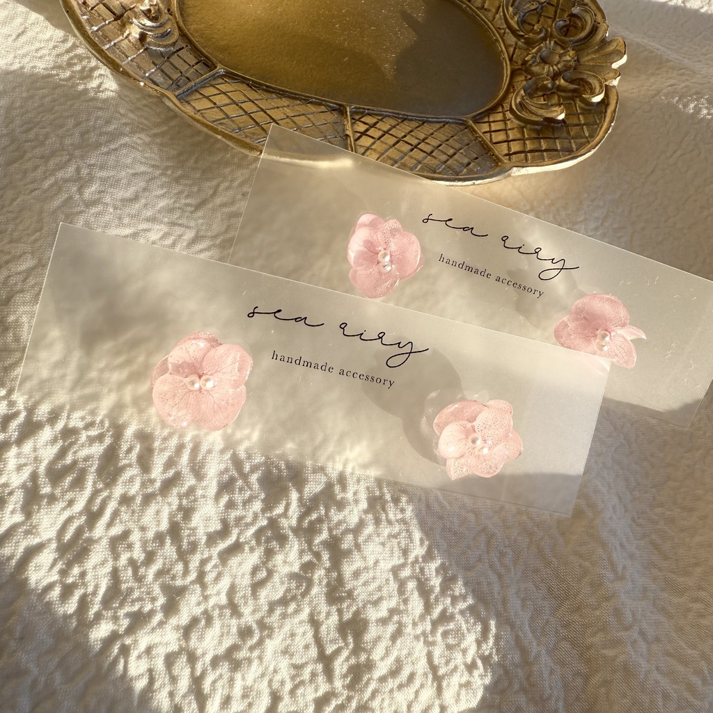 no.258 ベビーピンクのちいさなお花のピアス アジサイ 紫陽花 アナベル パール ピンク ステンレス ピアス