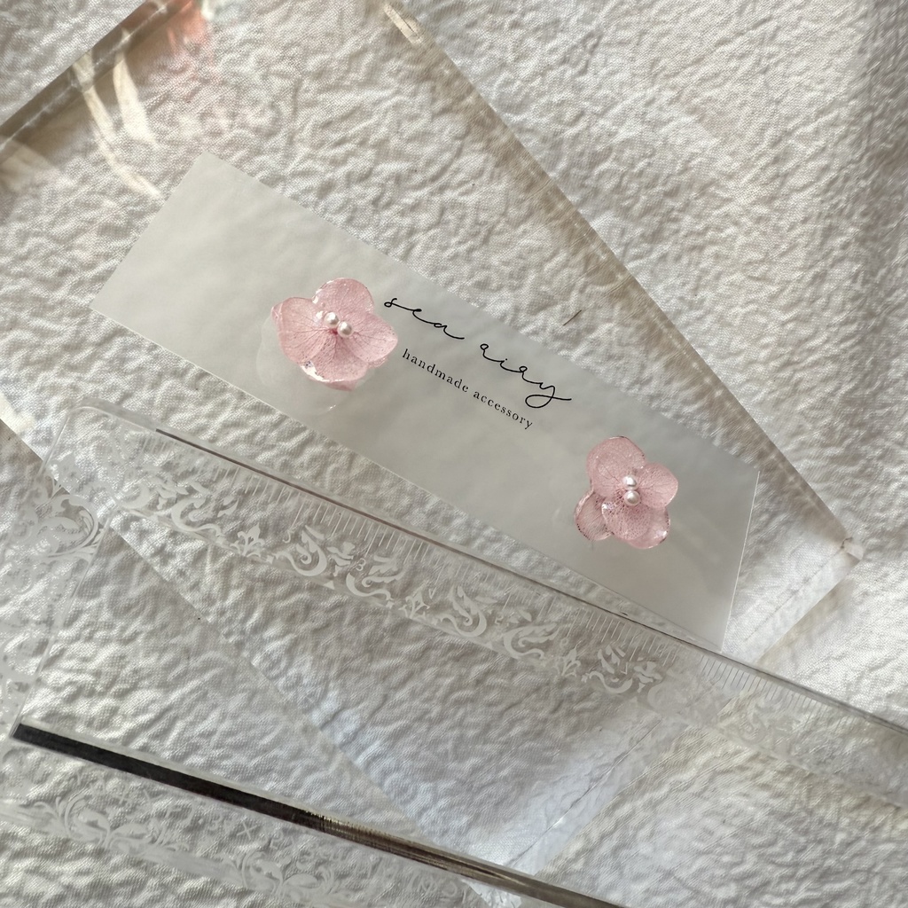 no.258 ベビーピンクのちいさなお花のピアス アジサイ 紫陽花 アナベル パール ピンク ステンレス ピアス