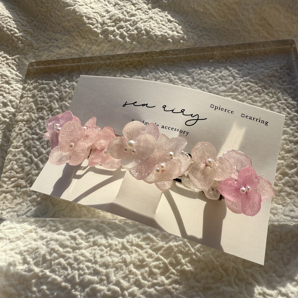 no.259  訳あり  パステルライラックmixの紫陽花ヘアバレッタ　アジサイ　パール　ヘアアクセサリー　髪留め　髪飾り