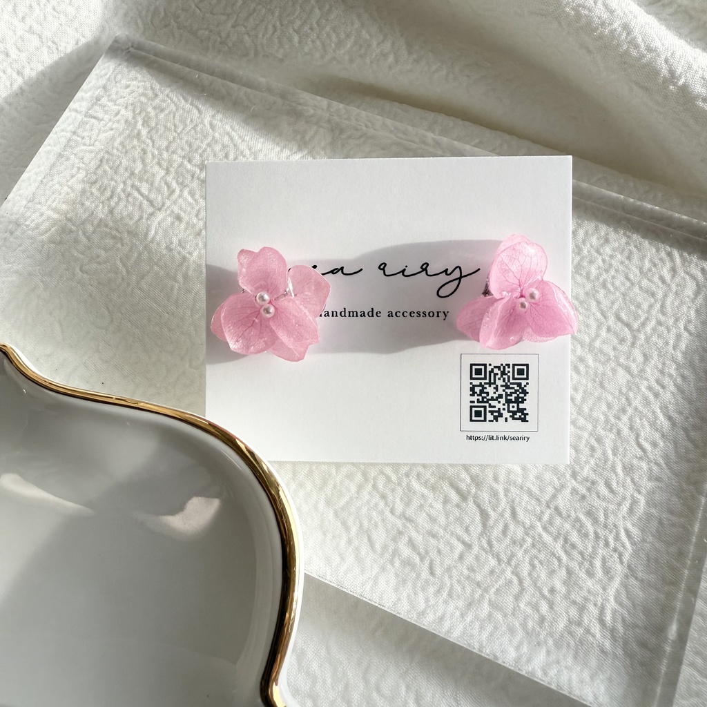 no.261 再販 ちいさなお花のピアス パステルライラックmix ピンク アジサイ パール ステンレス