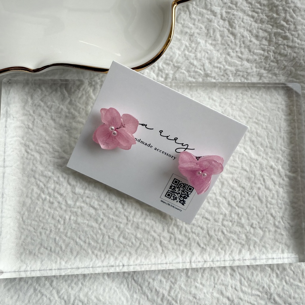 no.261 再販 ちいさなお花のピアス パステルライラックmix ピンク アジサイ パール ステンレス