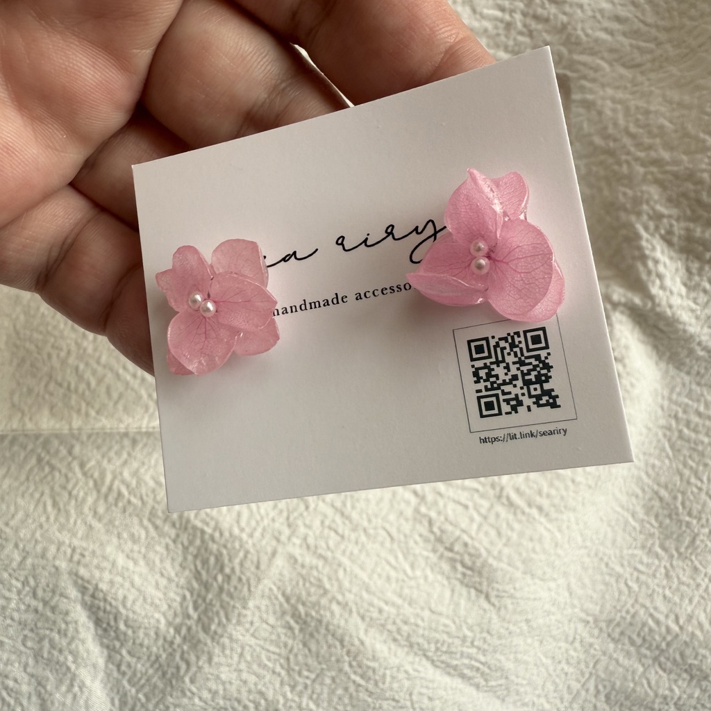 no.261 再販 ちいさなお花のピアス パステルライラックmix ピンク アジサイ パール ステンレス