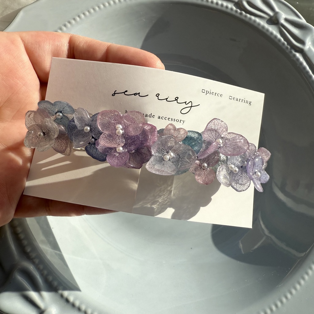 no.270  再販  マーメイドカラーの紫陽花ヘアバレッタ  アジサイ  ブルー  パープル  パール  ヘアアクセサリー  