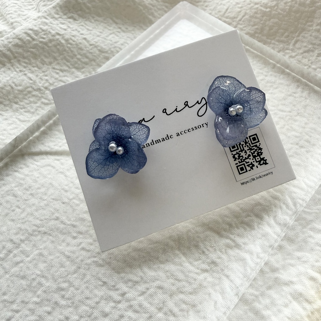 no.275 再販 ブルーグラデの紫陽花ピアス アジサイ 紫陽花 ブルー パール ステンレス ピアス