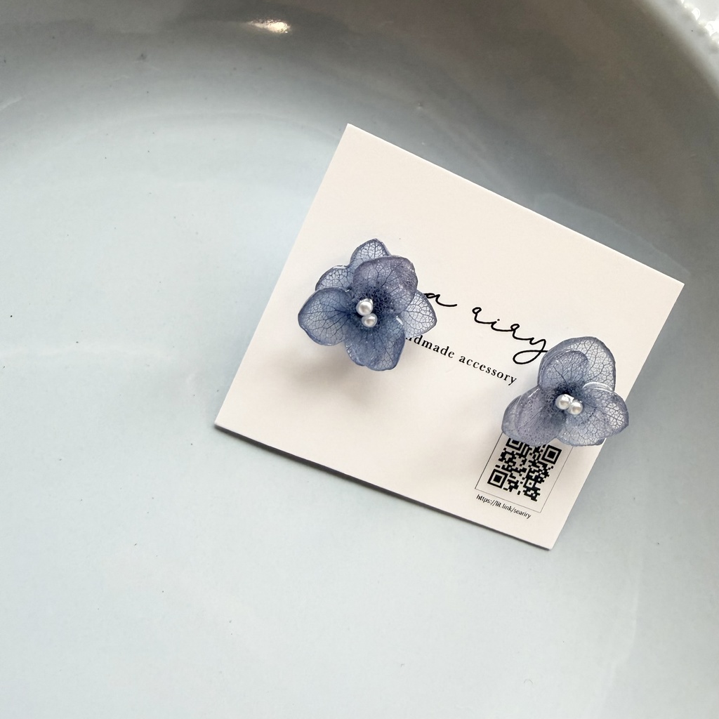 no.275 再販 ブルーグラデの紫陽花ピアス アジサイ 紫陽花 ブルー パール ステンレス ピアス