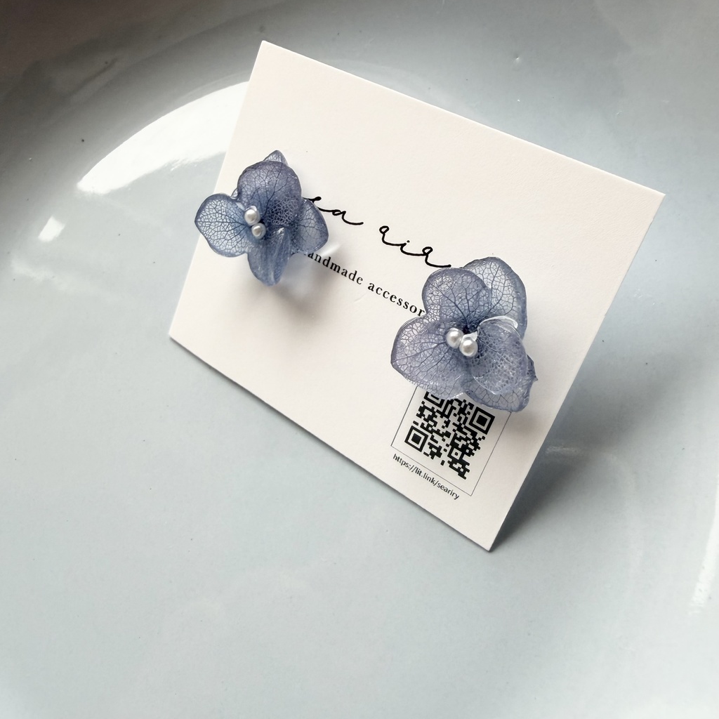 no.275 再販 ブルーグラデの紫陽花ピアス アジサイ 紫陽花 ブルー パール ステンレス ピアス