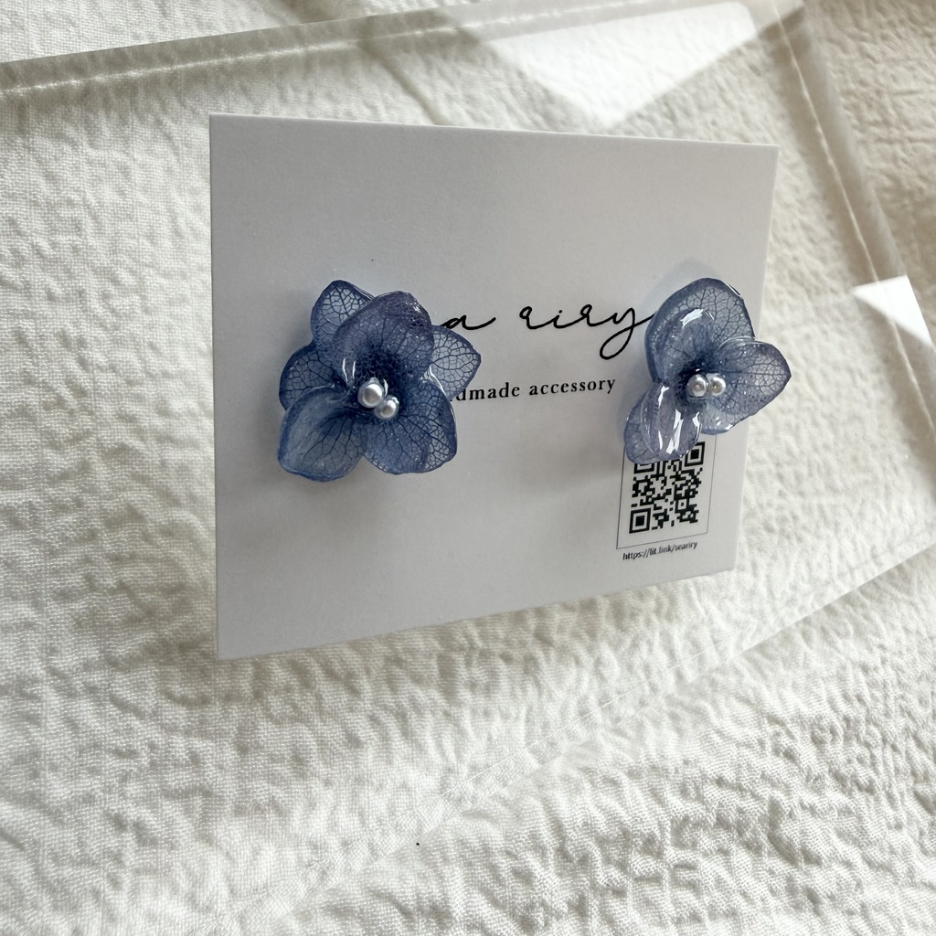 no.275 再販 ブルーグラデの紫陽花ピアス アジサイ 紫陽花 ブルー パール ステンレス ピアス