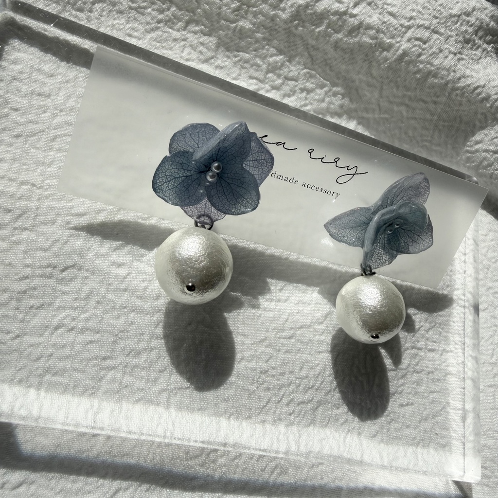 no.277 紫陽花のコットンパールピアス コットンパール アジサイ パール ブルー グラデーション ステンレス ピアス
