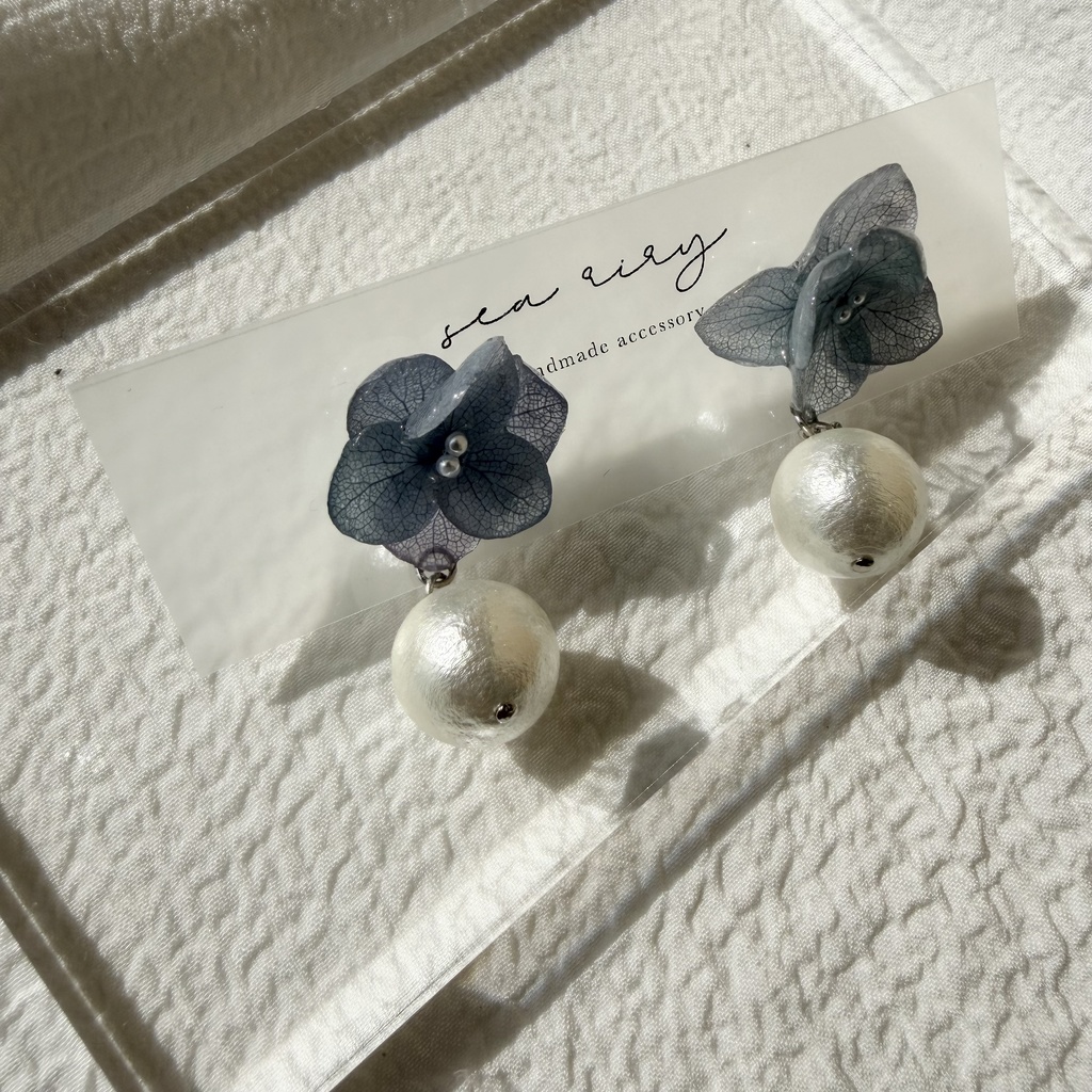 no.277 紫陽花のコットンパールピアス コットンパール アジサイ パール ブルー グラデーション ステンレス ピアス