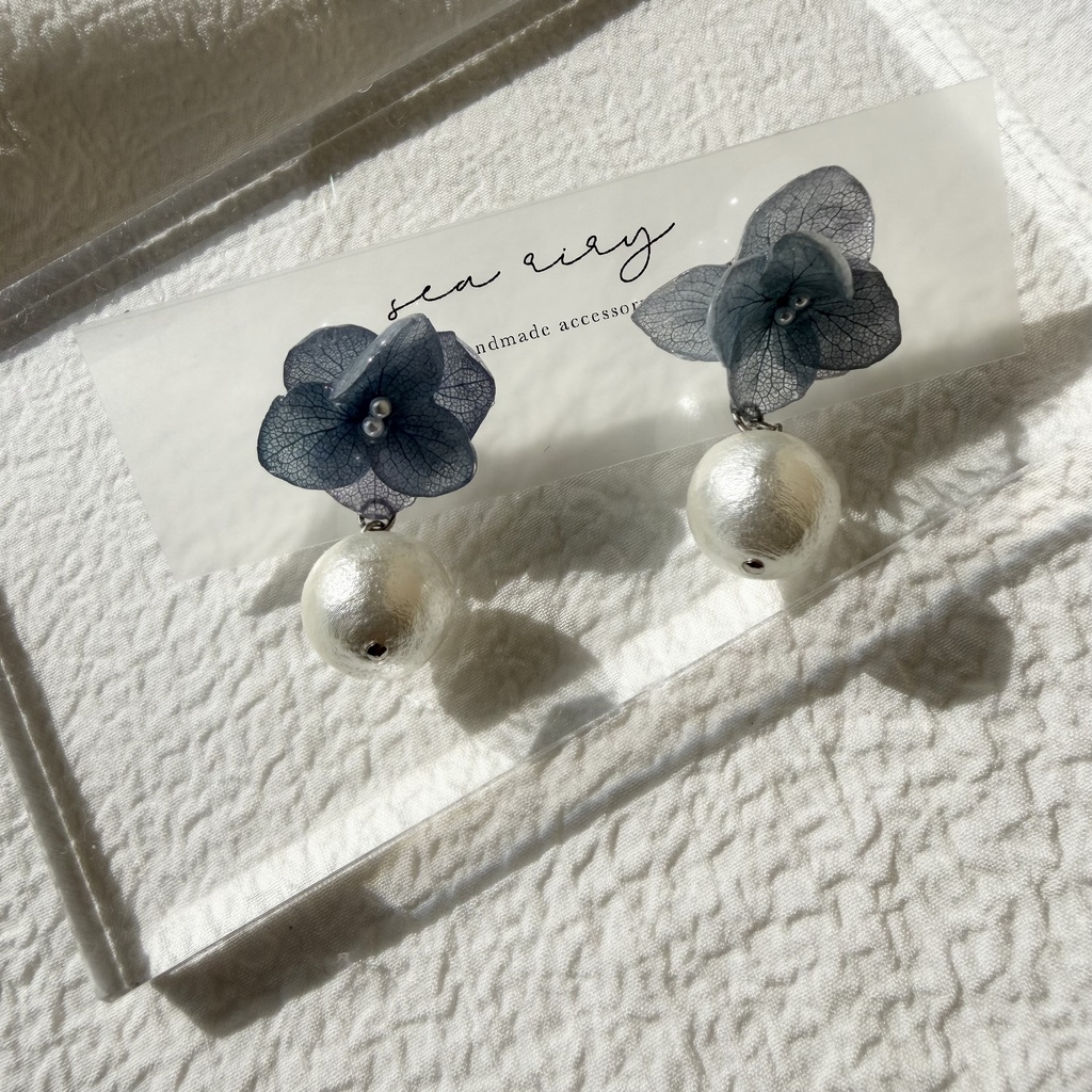 no.277 紫陽花のコットンパールピアス コットンパール アジサイ パール ブルー グラデーション ステンレス ピアス