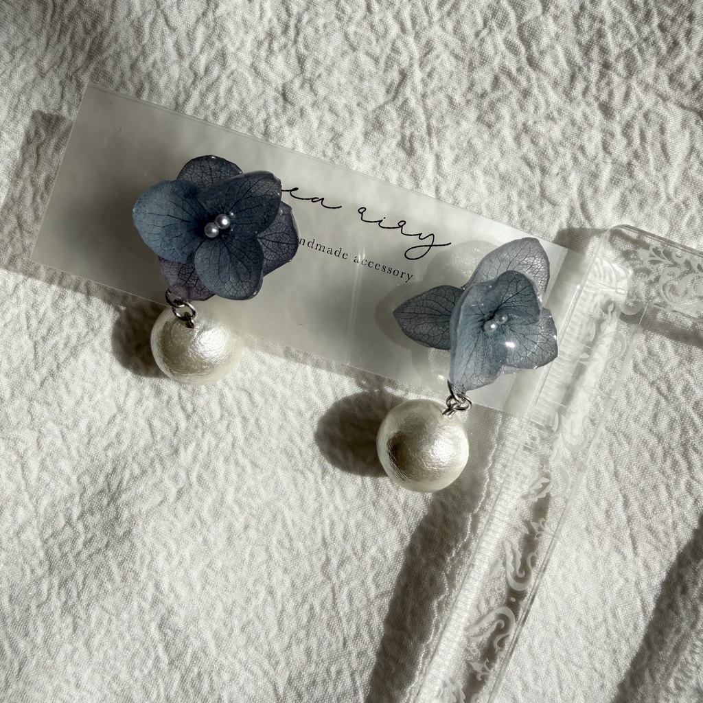 no.277 紫陽花のコットンパールピアス コットンパール アジサイ パール ブルー グラデーション ステンレス ピアス