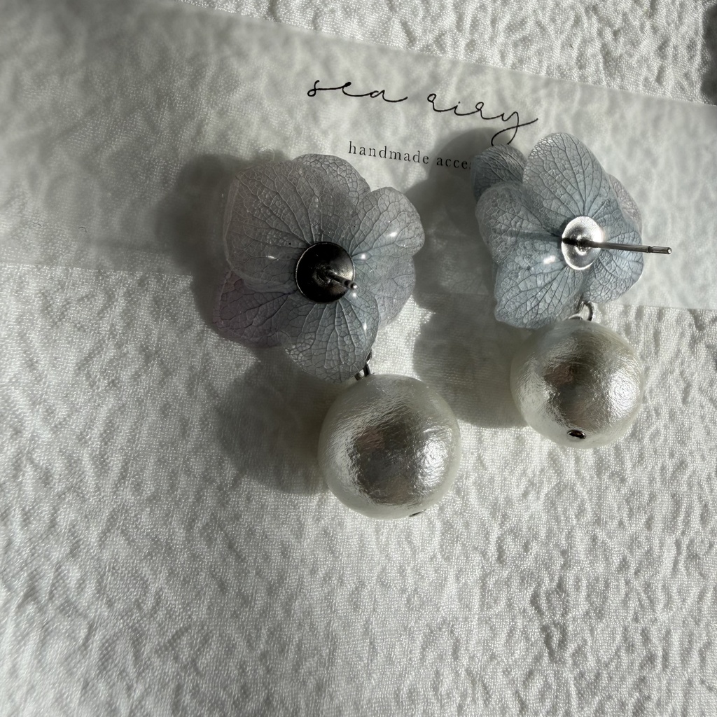 no.278 紫陽花のコットンパールピアス コットンパール アジサイ パール ブルー グラデーション ステンレス ピアス