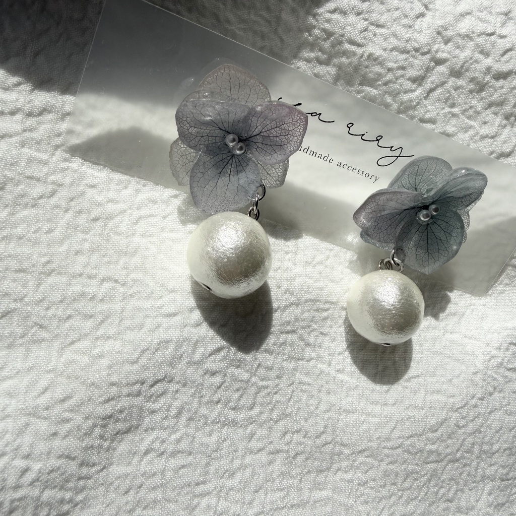 no.278 紫陽花のコットンパールピアス コットンパール アジサイ パール ブルー グラデーション ステンレス ピアス