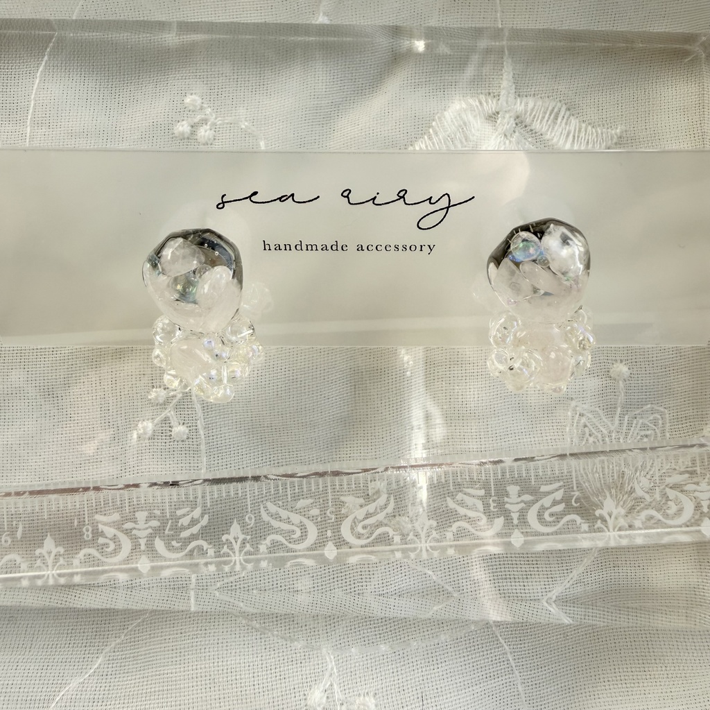 no.294 ローズクォーツの鉱石ピアス 天然石 クリア ピンク チェコビーズ サージカルステンレス ピアス