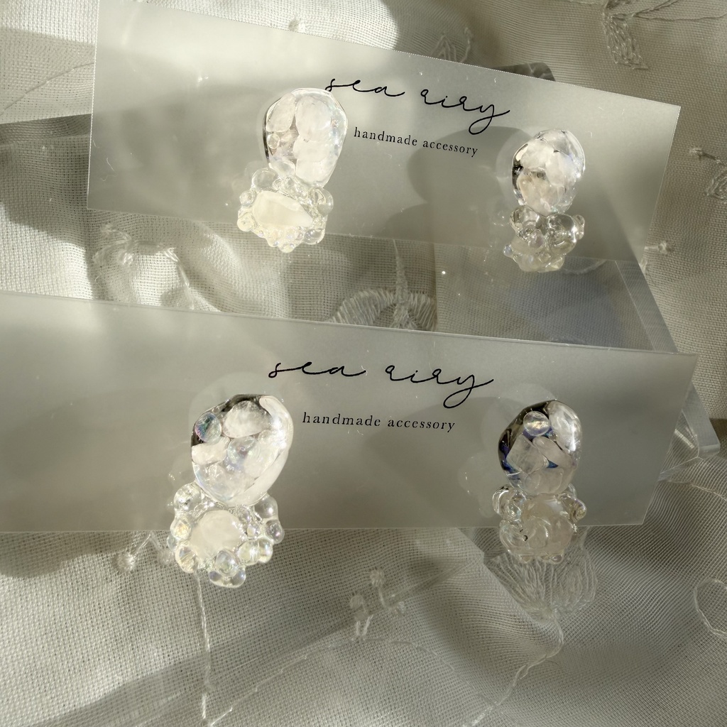 no.294 ローズクォーツの鉱石ピアス 天然石 クリア ピンク チェコビーズ サージカルステンレス ピアス