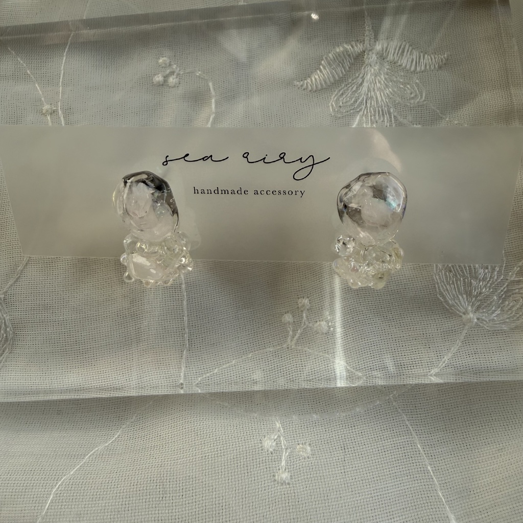 no.294 ローズクォーツの鉱石ピアス 天然石 クリア ピンク チェコビーズ サージカルステンレス ピアス