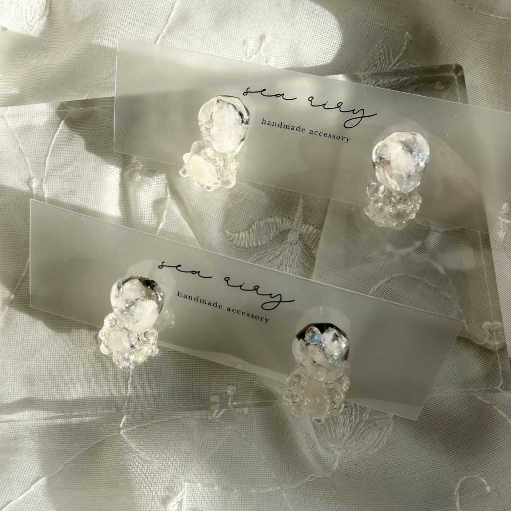 no.294 ローズクォーツの鉱石ピアス 天然石 クリア ピンク チェコビーズ サージカルステンレス ピアス