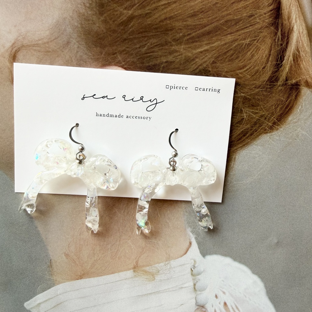 no.302 紫陽花とパールのリボンピアス アジサイ パール ribbon サージカルステンレス フックピアス