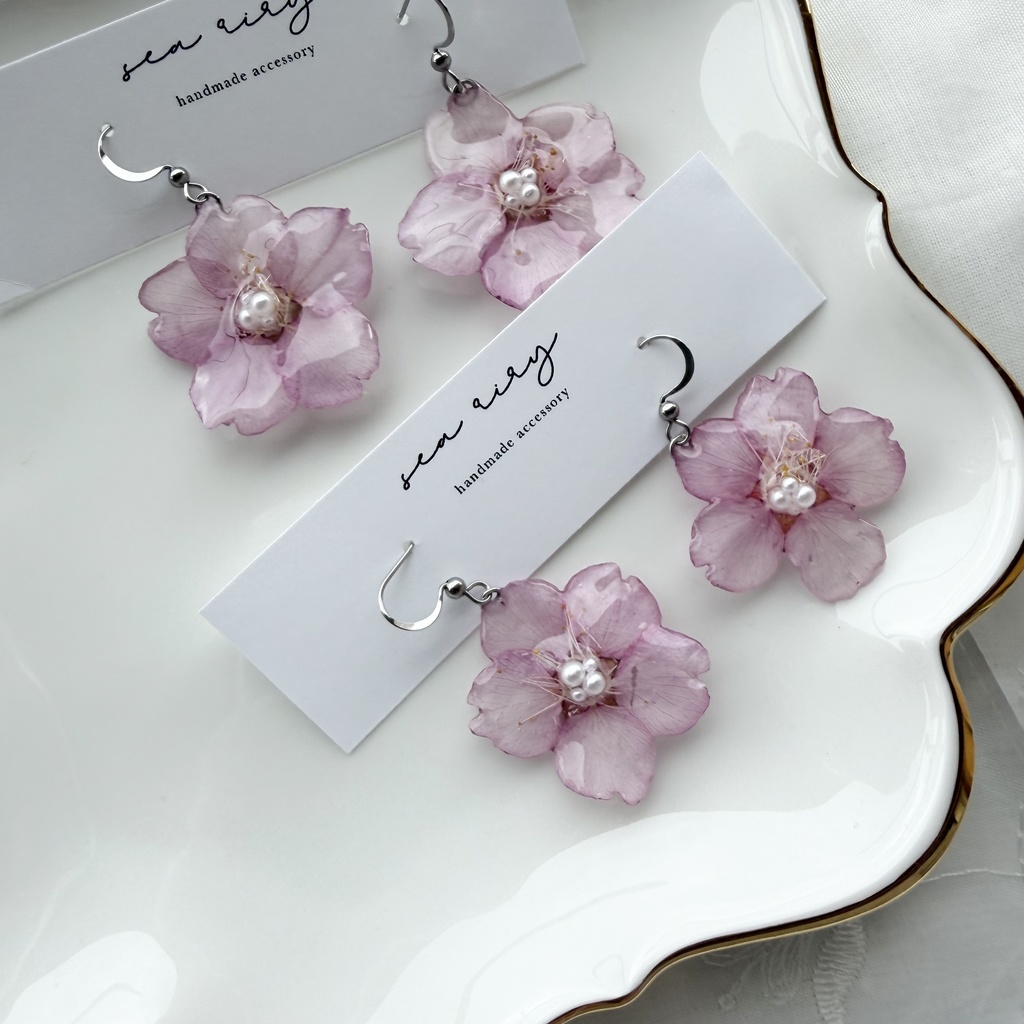 no.304 河津桜のゆらゆらピアス さくら 桜 ピンク パール サクラ サージカルステンレス フックピアス