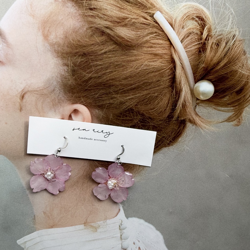no.304 河津桜のゆらゆらピアス さくら 桜 ピンク パール サクラ サージカルステンレス フックピアス