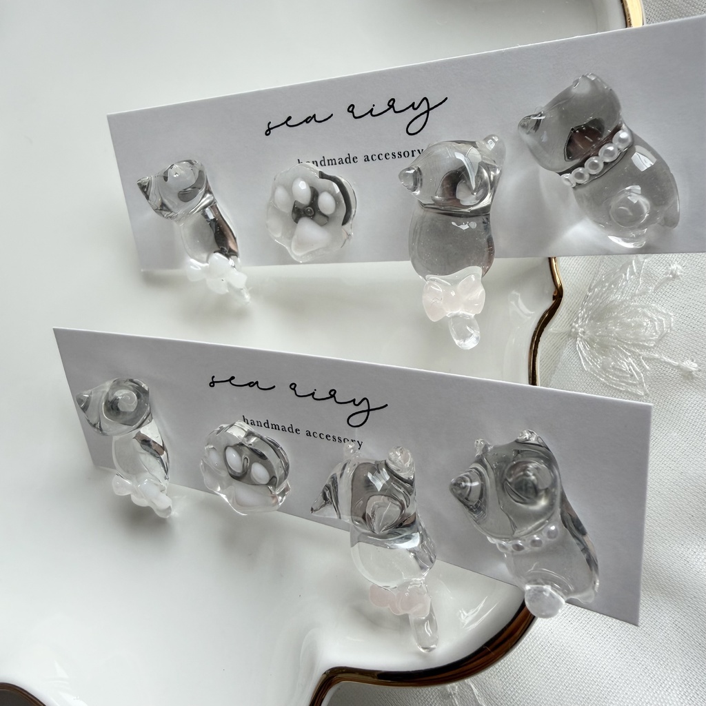 no.305 おめかしねこちゃんのピアスセット 猫 ネコ リボン パール サージカルステンレス ピアス