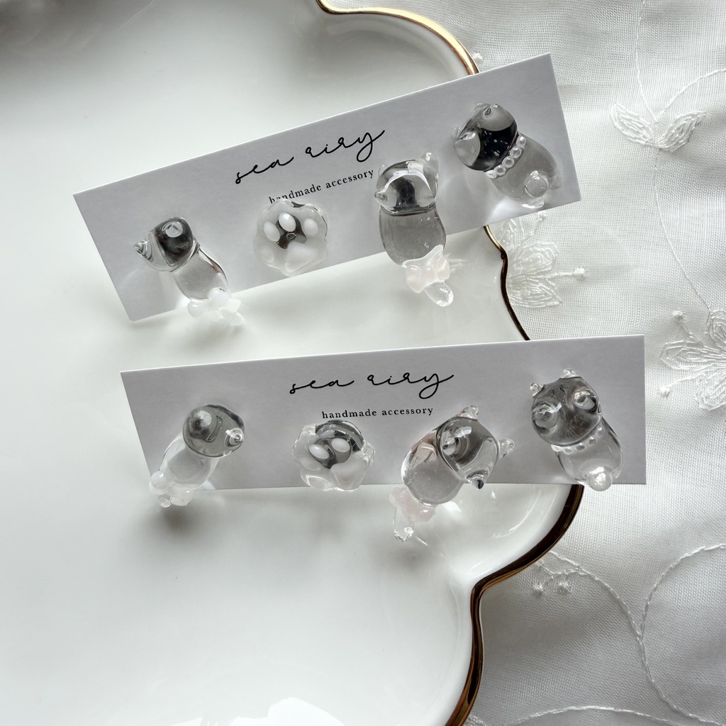 no.305 おめかしねこちゃんのピアスセット 猫 ネコ リボン パール サージカルステンレス ピアス